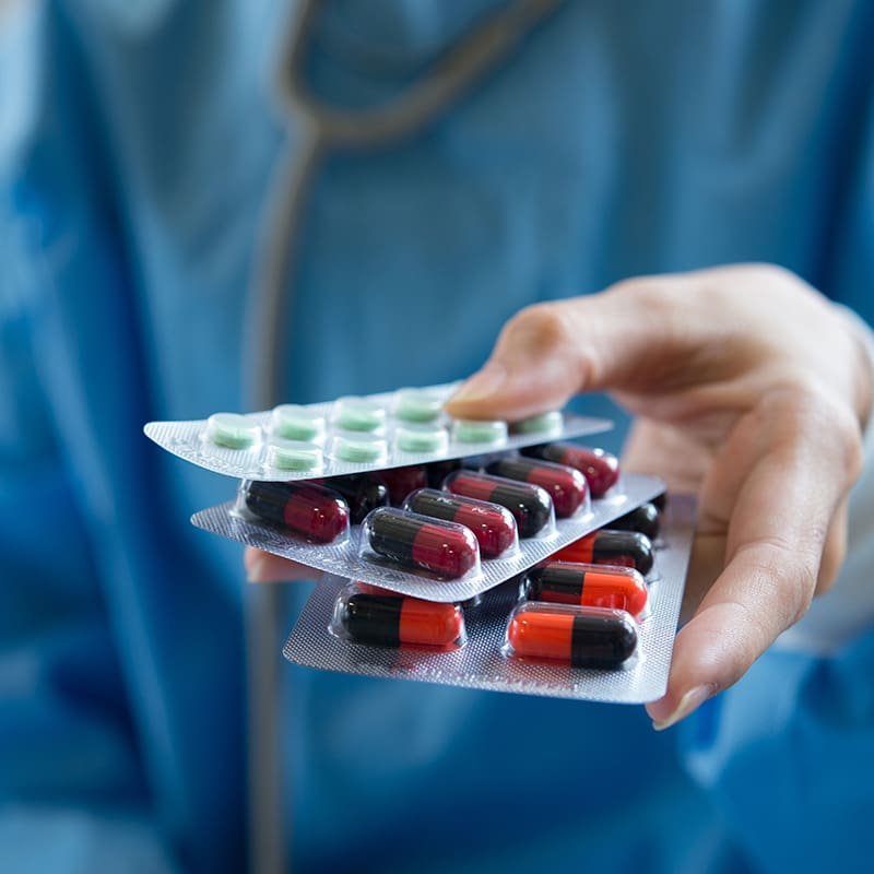 internal medicine doctor in sharjah